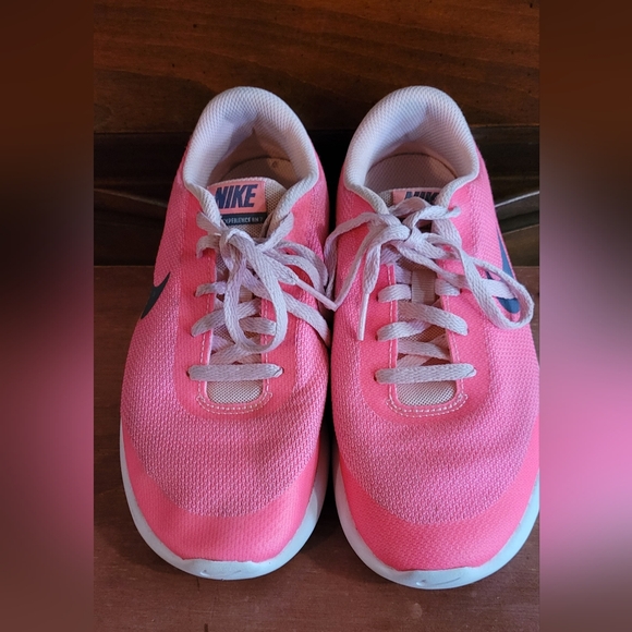 Nike Flex Experience Girls Shoes - Picture 1 of 10